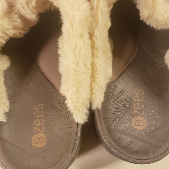 Mules - Picture 3 of 6